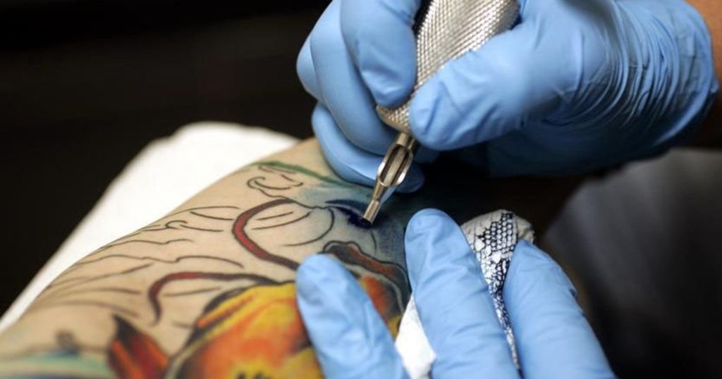 tatuaggi e rischio di tossicita